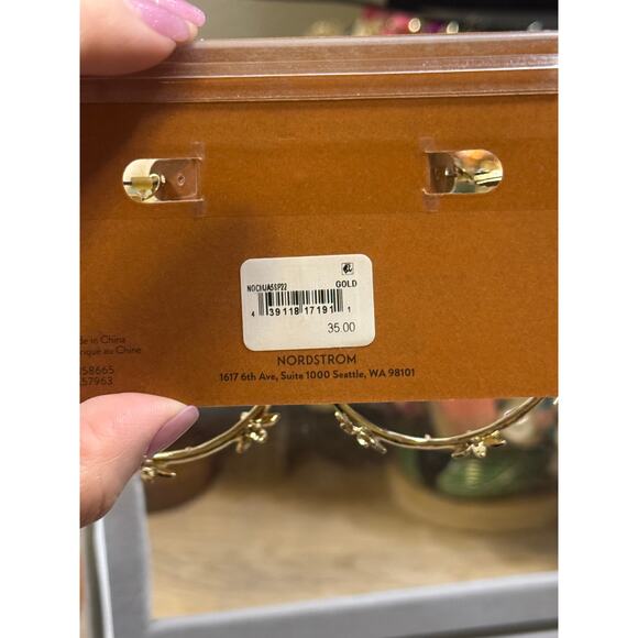 Set of 8 pairs of Nordstrom by Cristina Martinez earrings (2 of each style) - Picture 6 of 7